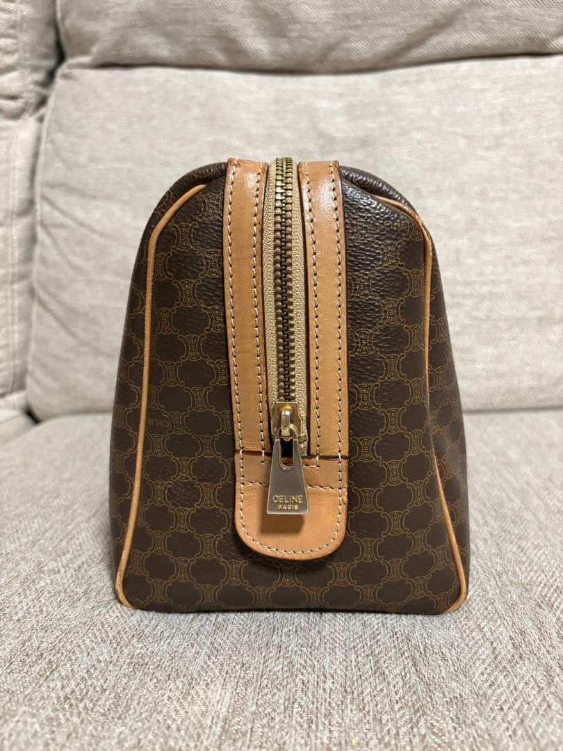 CELINE ブラウンレザーハンドバッグ