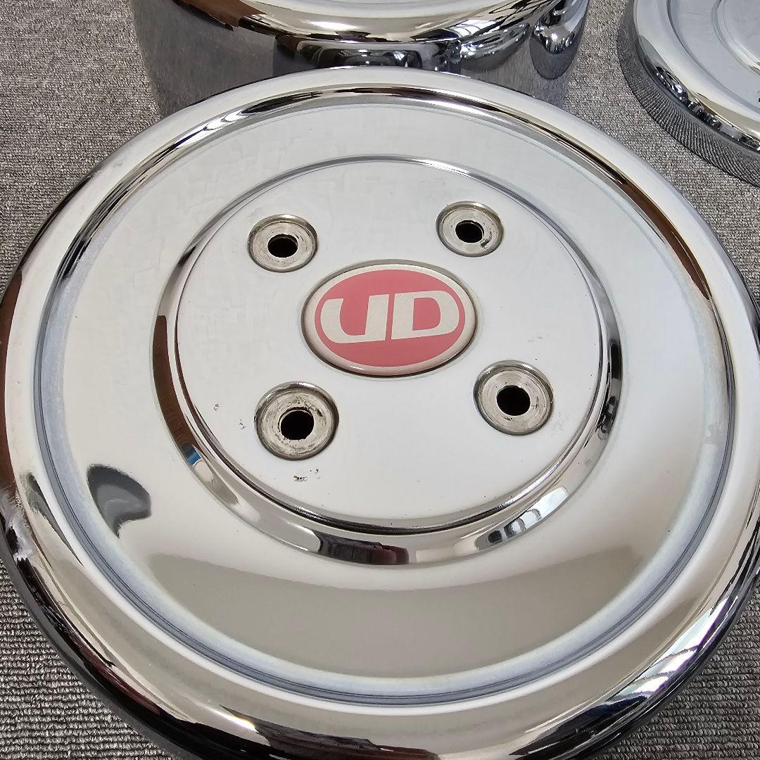 UD 純正 美品 センターキャップ クオン トレーラーヘッドで使用