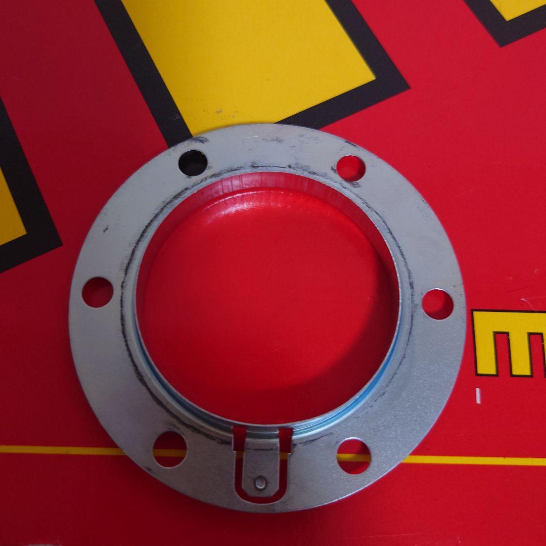 ひろきん　momo ステアリング RACE R−12 φ320