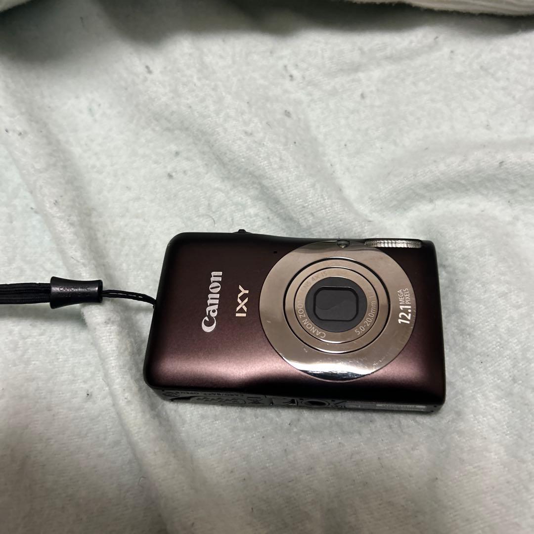 Canon IXY 200F メガピクセル コンパクトデジタルカメラ
