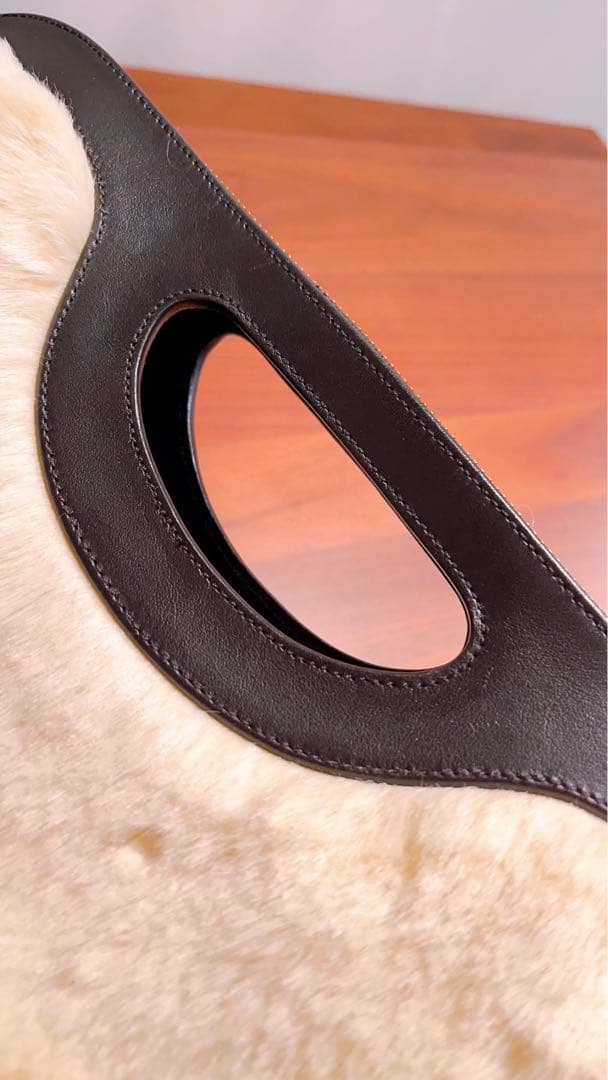 PELLICO ペリーコ　ファーバッグ　クラッチ