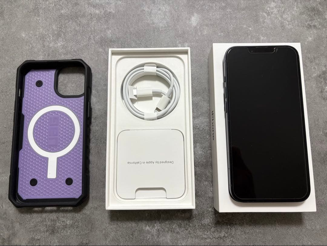 iPhone 13本体（512GB / バッテリー99%)ケース付き