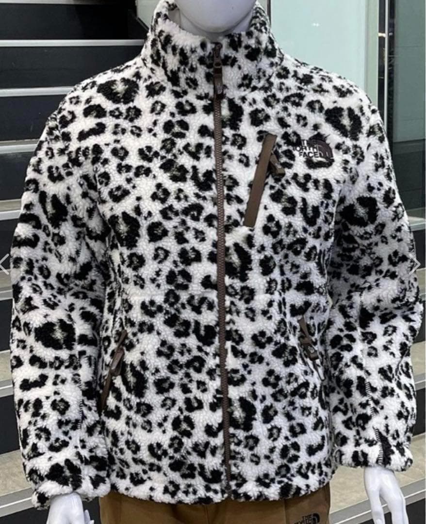新品⭐️ノースフェイス　リモフリースジャケットレオパードクリームM韓国限定