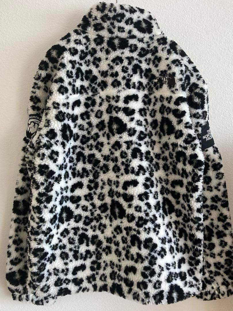 新品⭐️ノースフェイス　リモフリースジャケットレオパードクリームM韓国限定