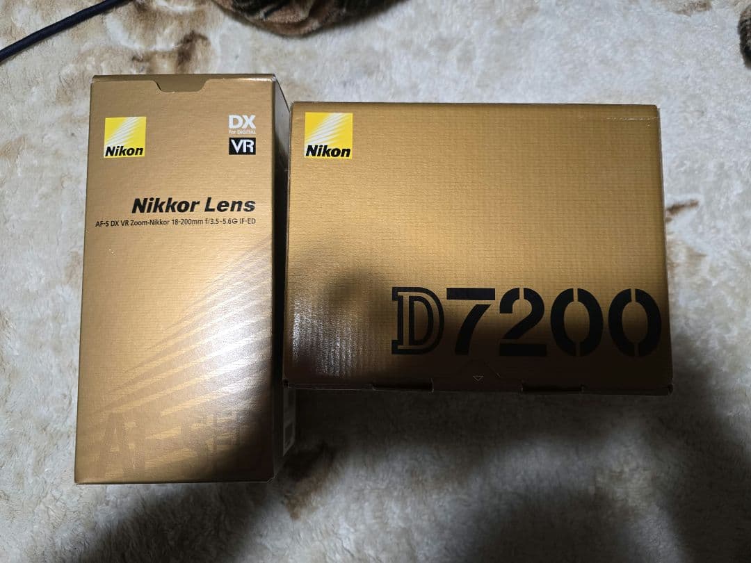 デジタルカメラ NikonD7200 NikonLens AF-S DX VR 18-200mm