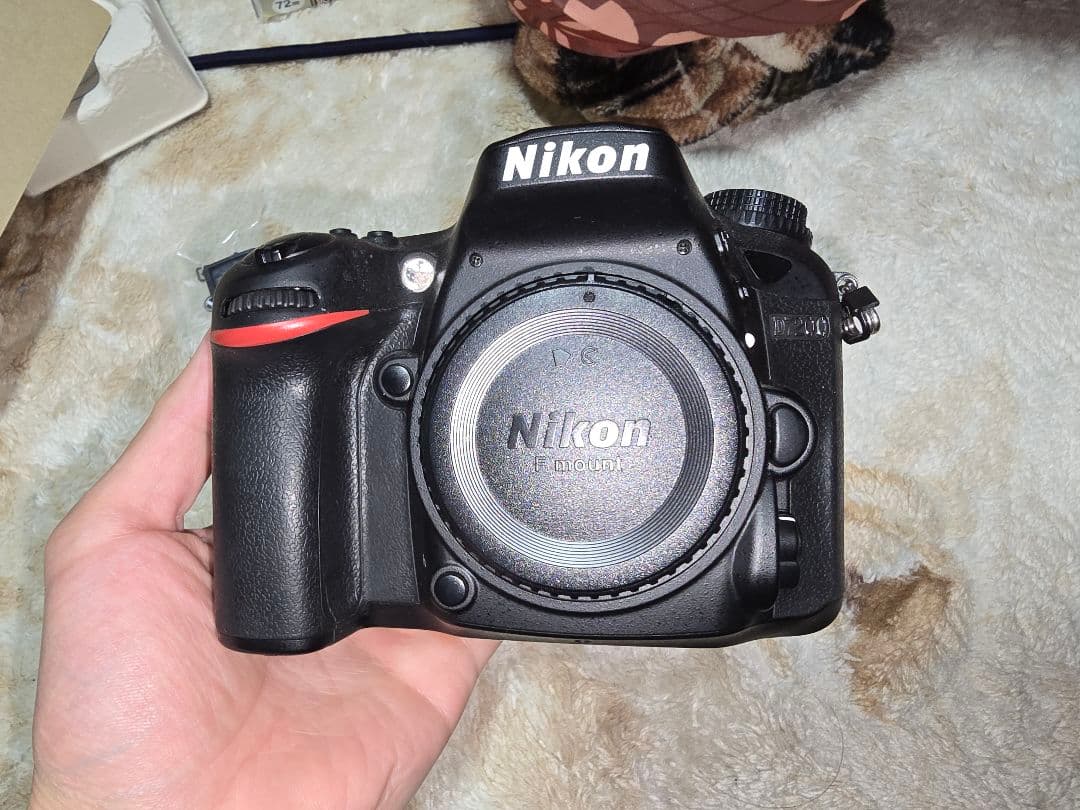 デジタルカメラ NikonD7200 NikonLens AF-S DX VR 18-200mm