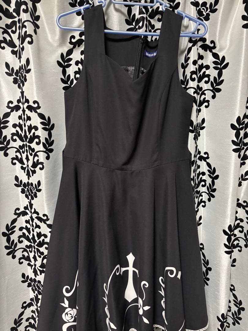 Moi-meme-Moitie 薔薇十字ジャンパースカート