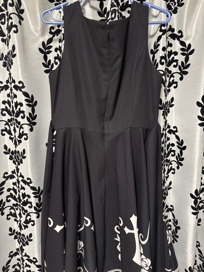 Moi-meme-Moitie 薔薇十字ジャンパースカート