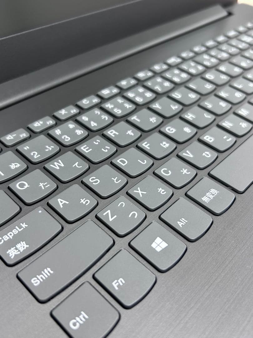 Windowsノート本体 Lenovo ideapad 330 15IKB SSD256GB