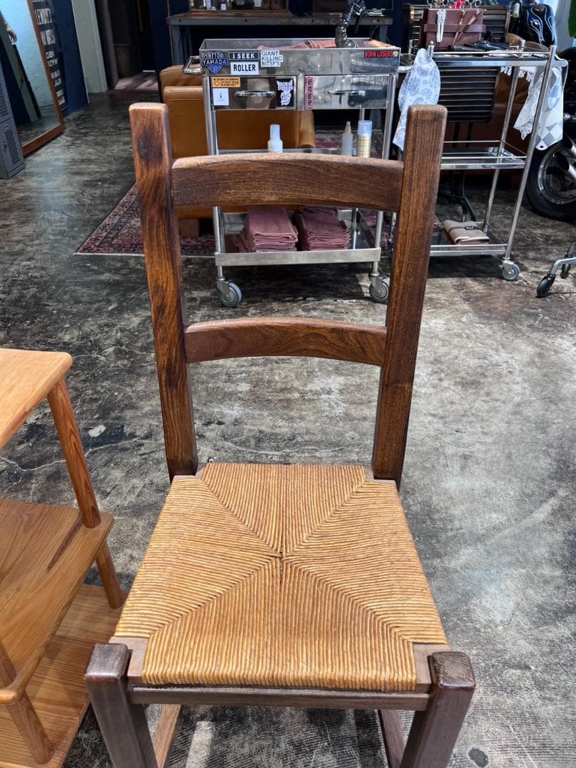 【値下げ】【SHARK ATTACK】ヴィンテージチェア 椅子 / 2脚あり B