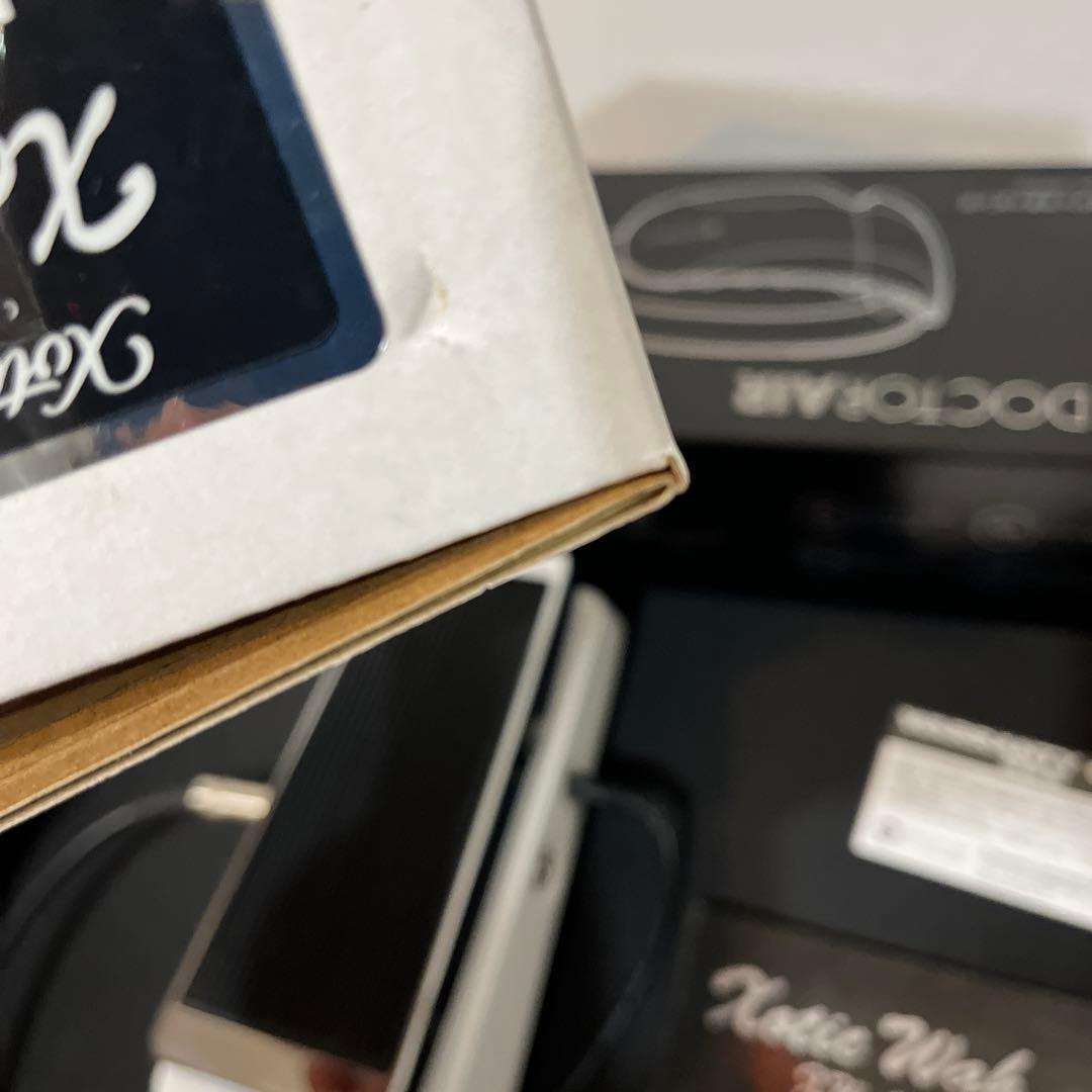 し*い様 Xotic Effects ワウペダル ホワイト　アダプター付き