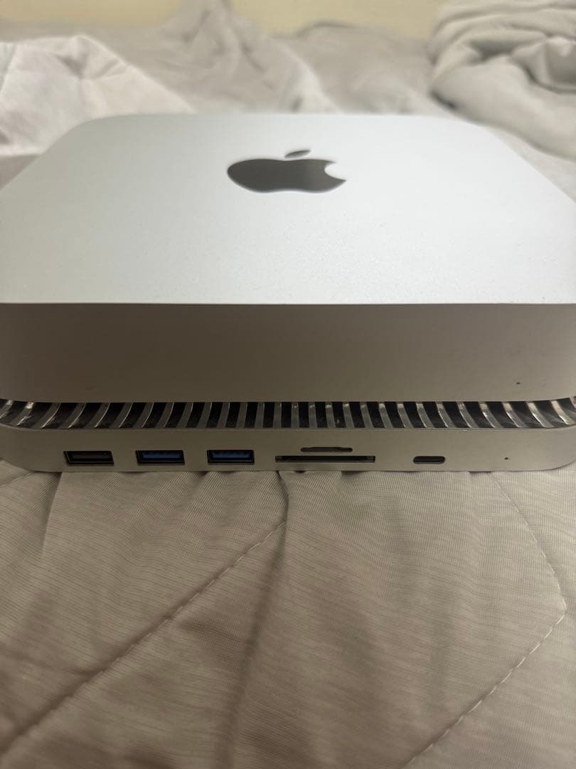 M1 Mac mini 8G 256G + SSD 1T ステーション