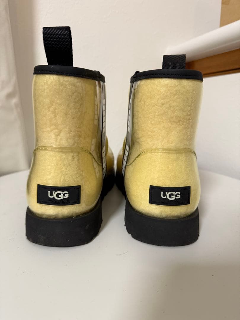 UGG ショートブーツ クリーム色 レインブーツ 26cm