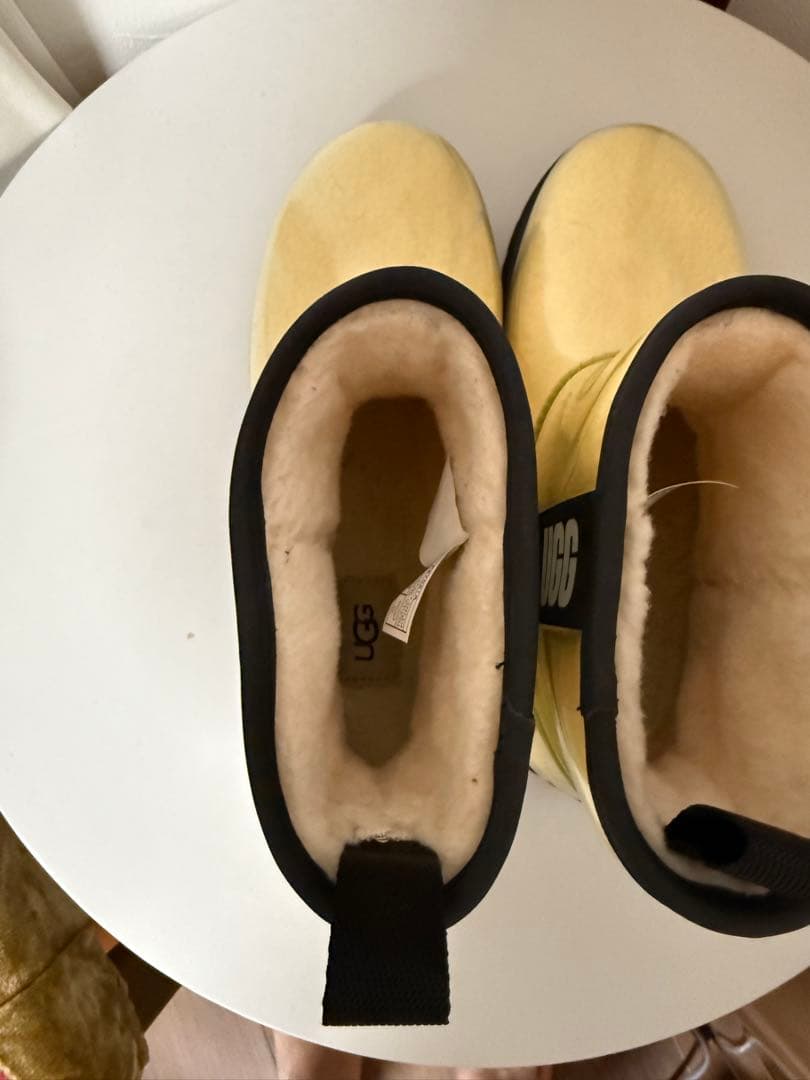 UGG ショートブーツ クリーム色 レインブーツ 26cm