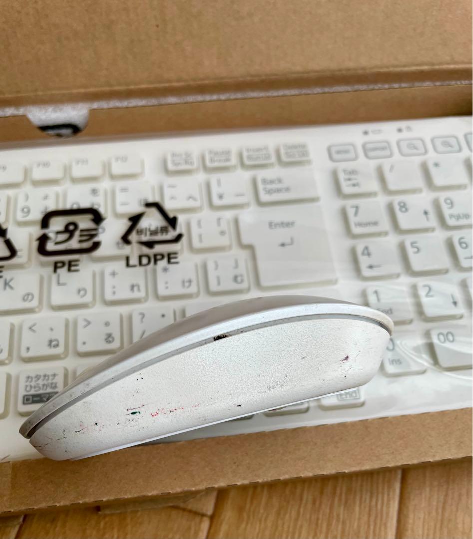 セール中　FMV ESPRIMO デスクトップPC F52D3WG