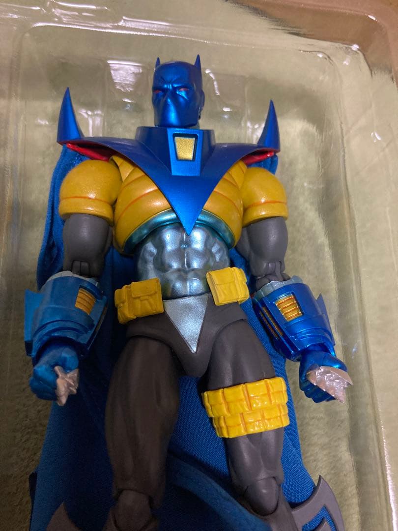 mafex ナイトフォールバットマン　バットマン　開封品