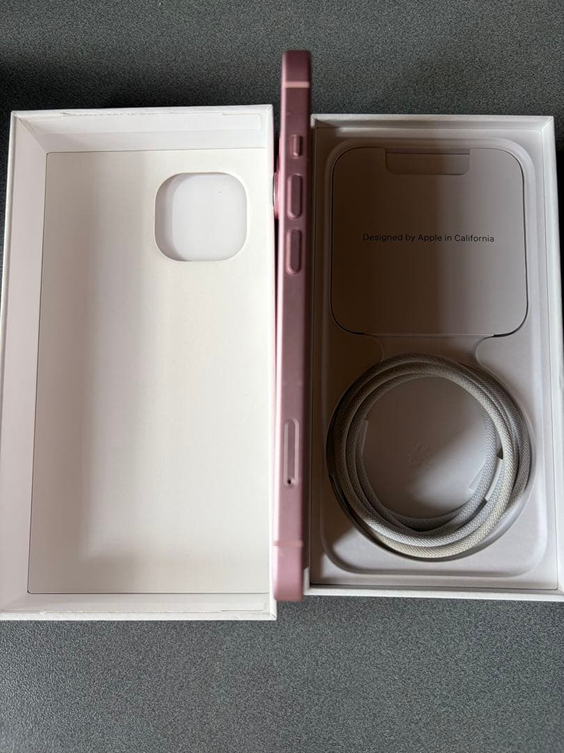 【値下げ】Apple iPhone 15 256GB ピンク SIMフリー