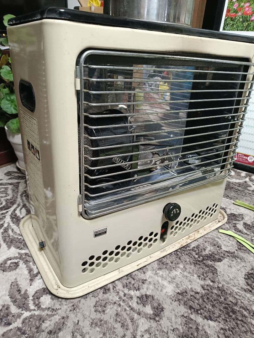 HITACHI 石油ストーブ OVH-A530 昭和レトロ反射型キャンプ向き