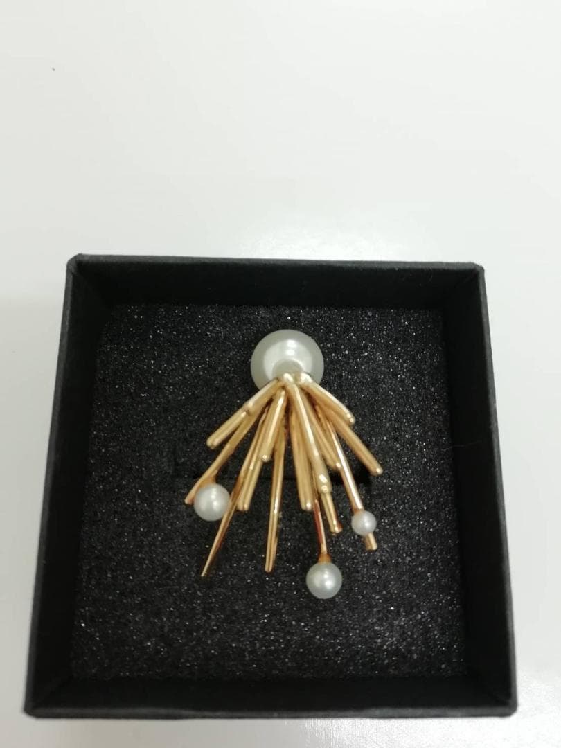 Lamie 片耳用ピアス Pearl Down Spark (M)