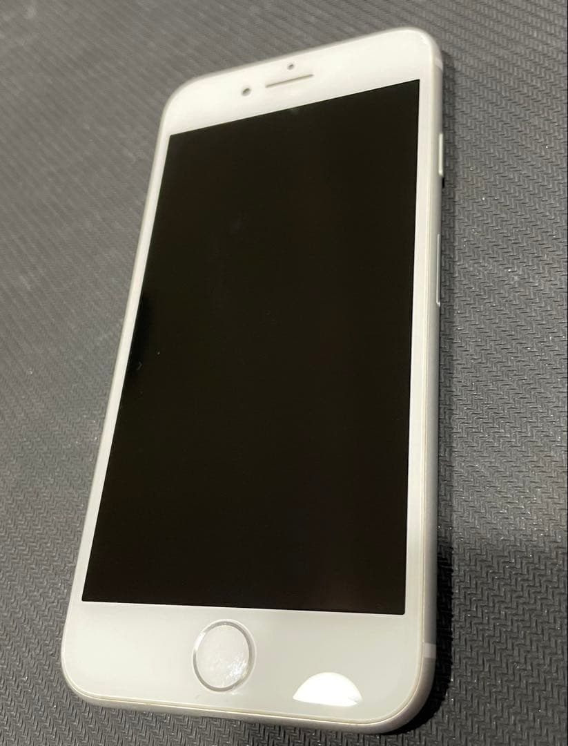 スマートフォン本体 iPhone8 256G