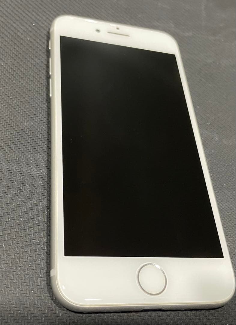 スマートフォン本体 iPhone8 256G