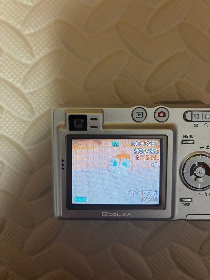 美品　casio ex-z50 デジタルカメラ