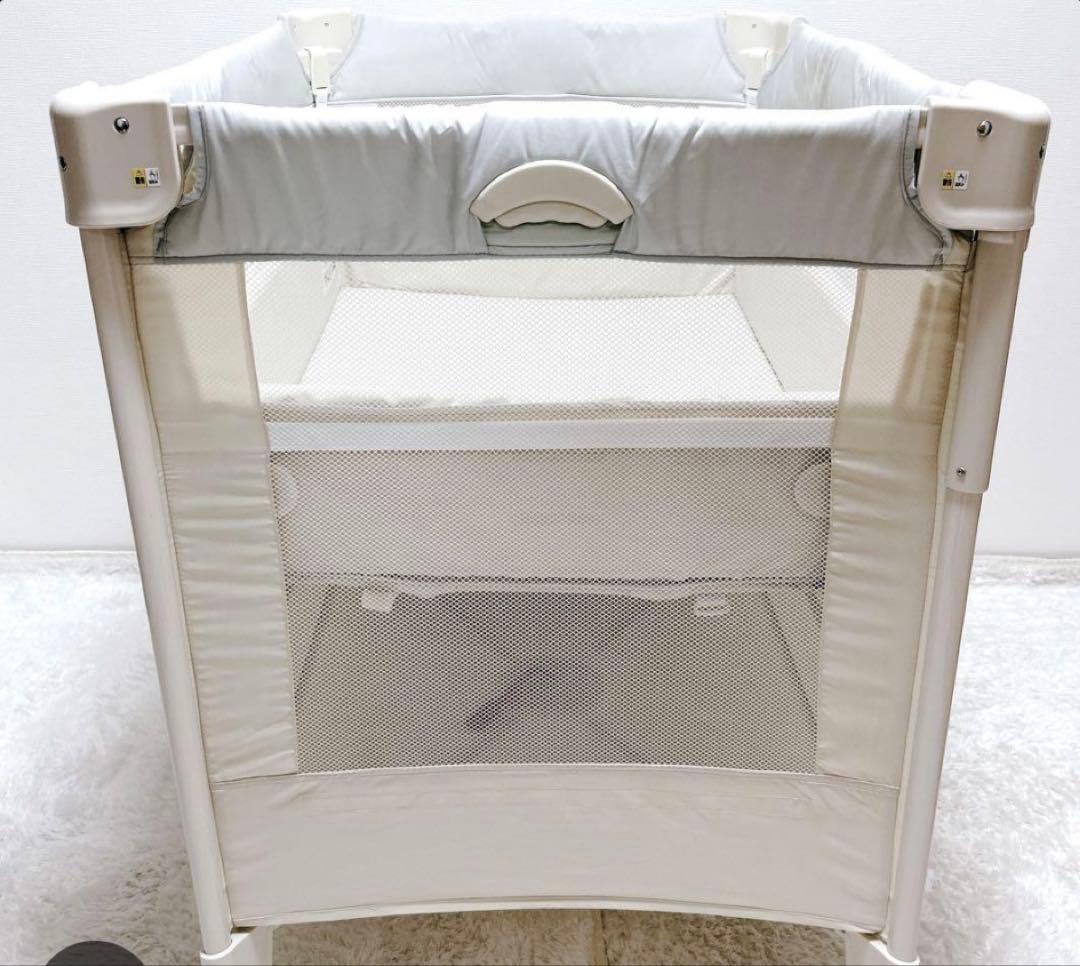 藍　ココネルエアー ベビーベッド ホワイト