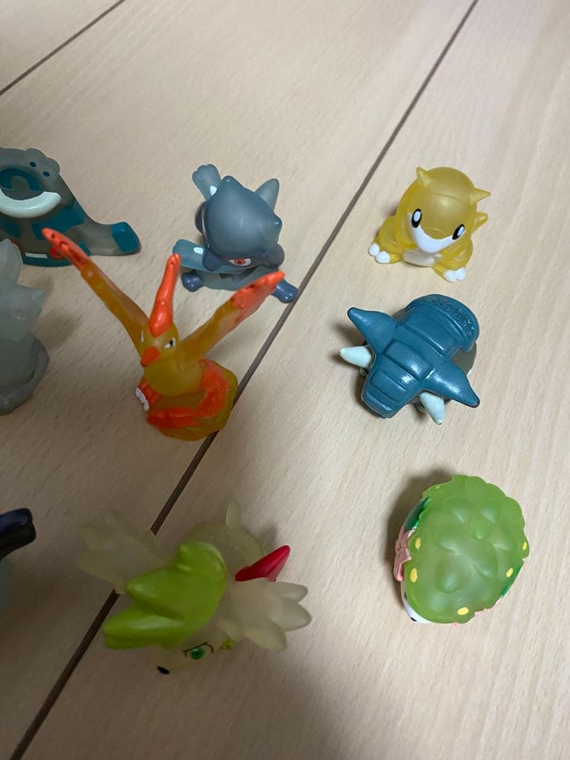 ポケモンキッズ　指人形　クリア　ファイヤー　リオル　レジアイス　ドータクン