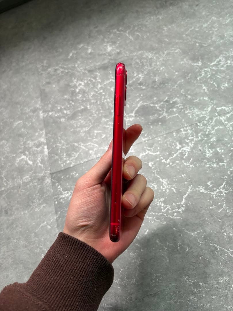 iPhone11 128GB レッド