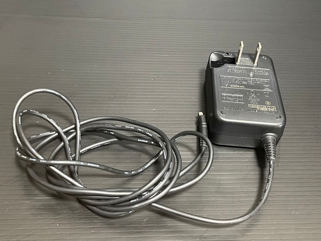 ⚪︎ Canon キャノン IVIS HFR41 HD ビデオカメラ　Wバッテリー