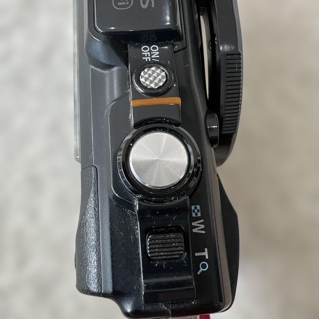オリンパス　STYLUS TG-4 TG4 防水カメラ