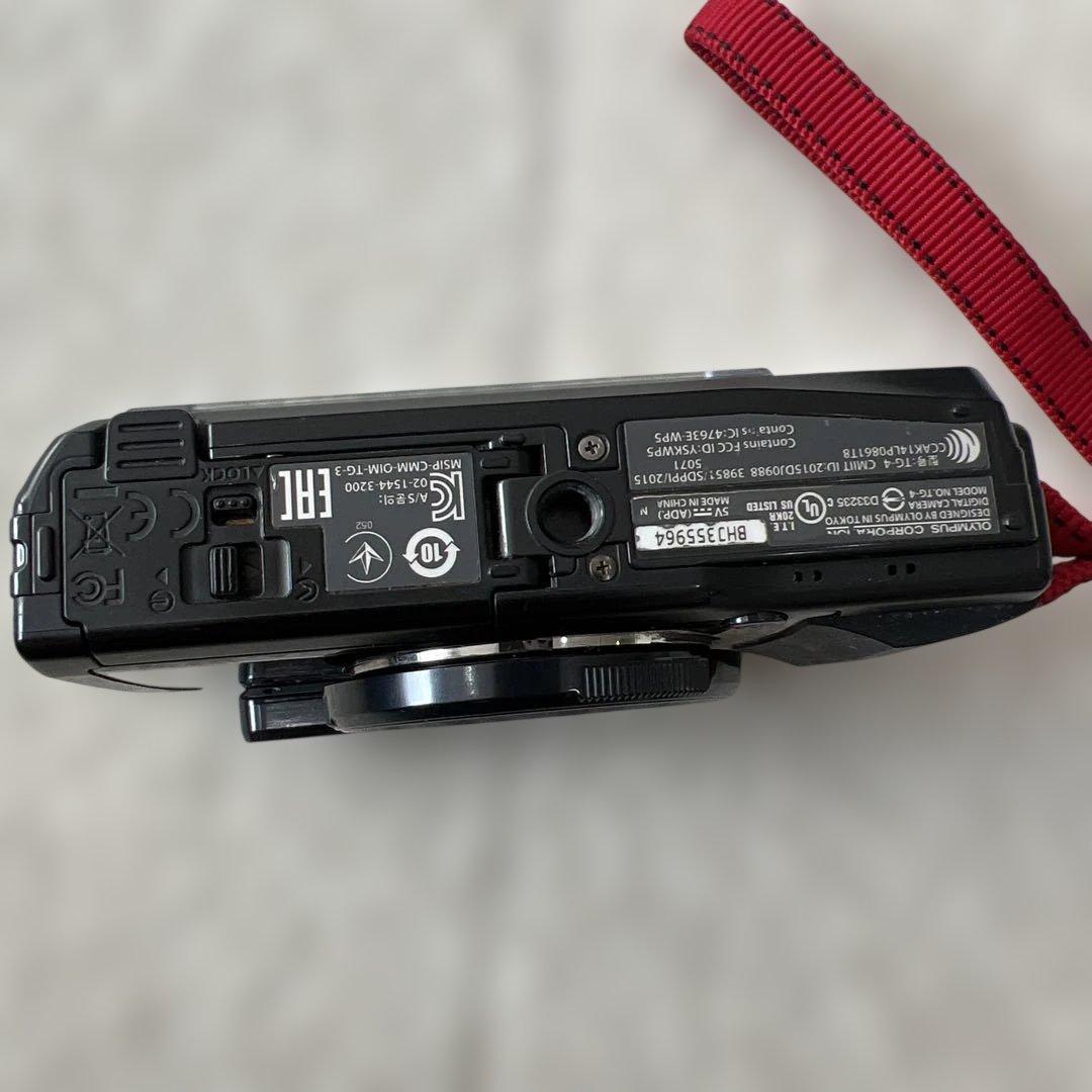 オリンパス　STYLUS TG-4 TG4 防水カメラ