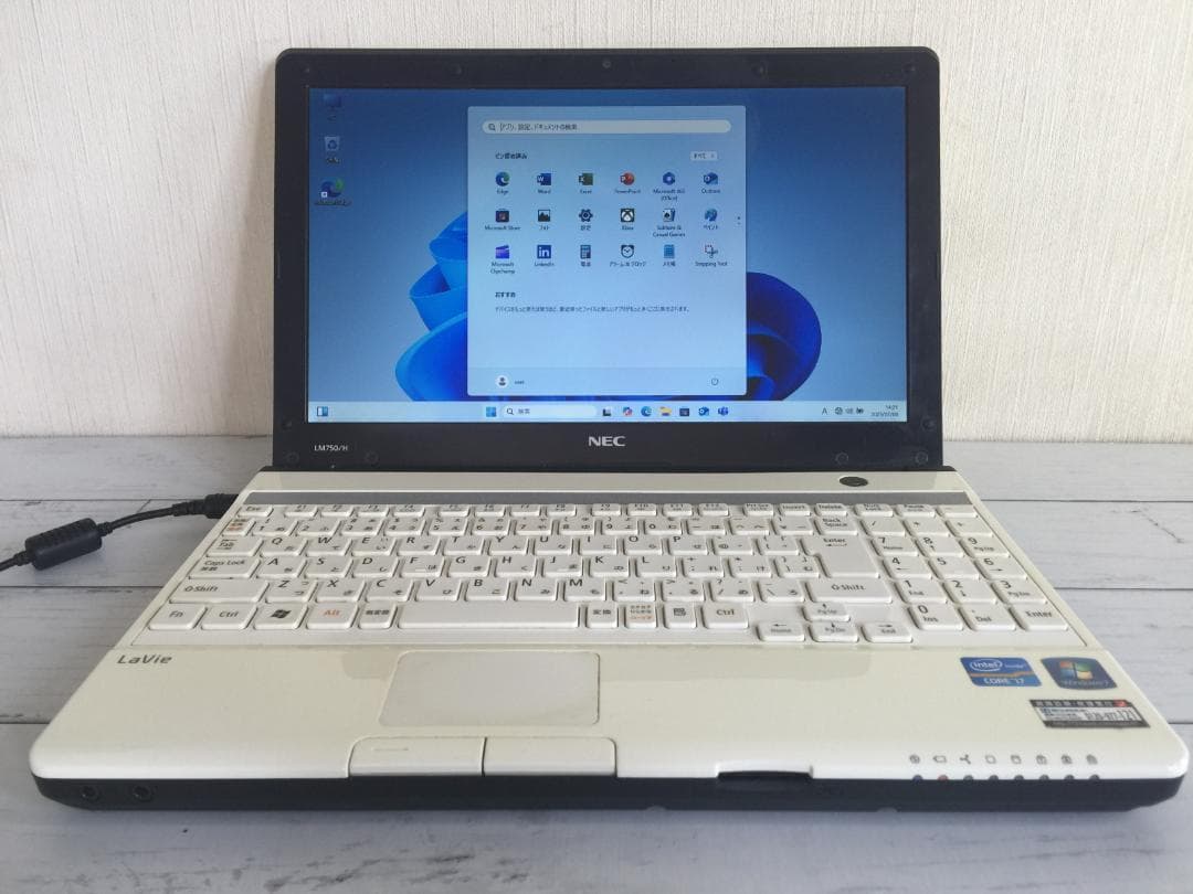 NEC PC-LM750HS6W 13.3型液晶 コンパクト テンキ付きノート