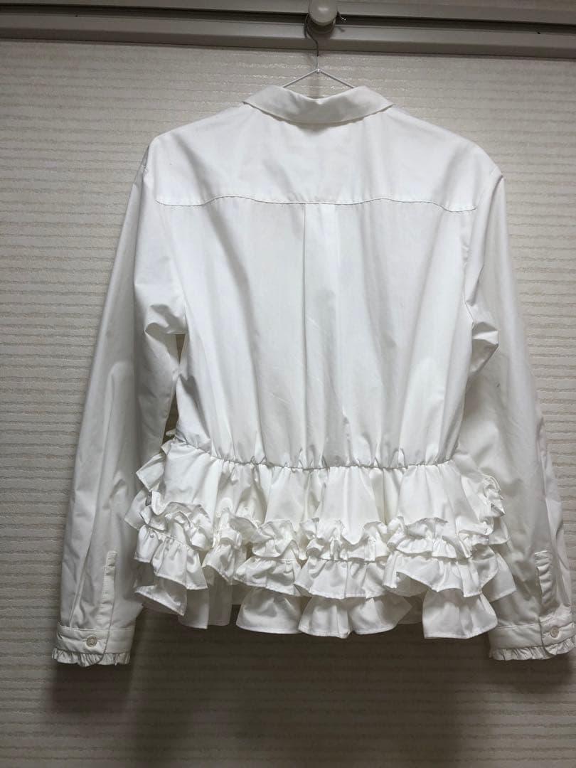 Lily Brown ホイップフリルヘムブラウス 白 ホワイト フリル ブラウス