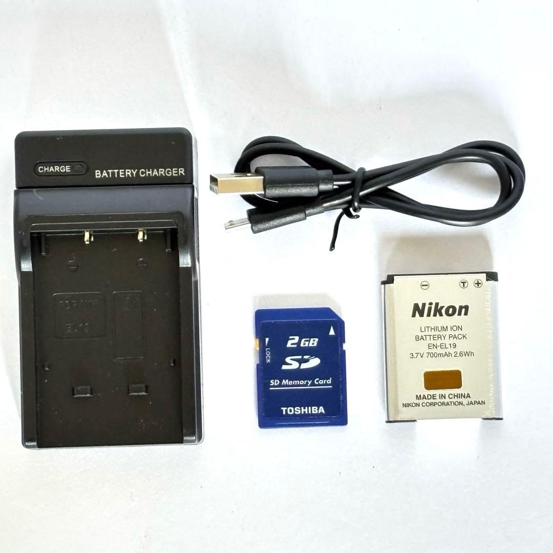 Nikon coolpix A300 ニコン　コンデジ　SDカード付