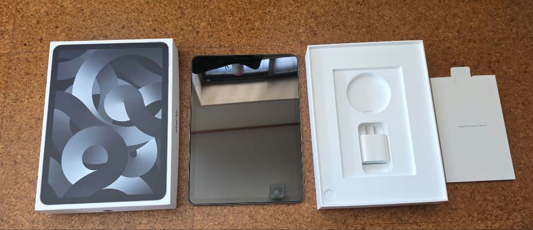 Apple iPad Air 第5世代 256GB　ジャンク　スペースグレー