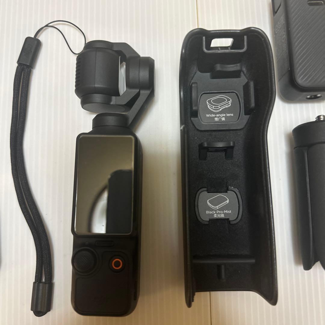 DJI Osmo Pocket3 クリエイターコンボ【SDカード付】