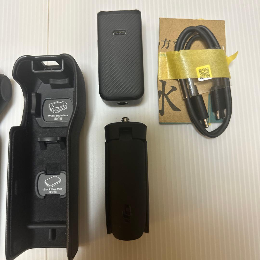 DJI Osmo Pocket3 クリエイターコンボ【SDカード付】