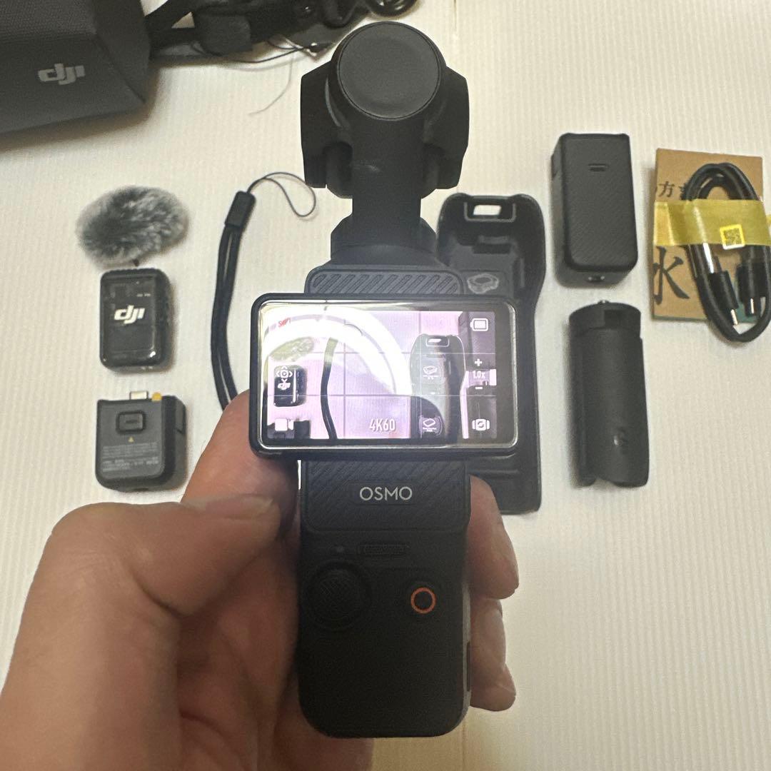 DJI Osmo Pocket3 クリエイターコンボ【SDカード付】
