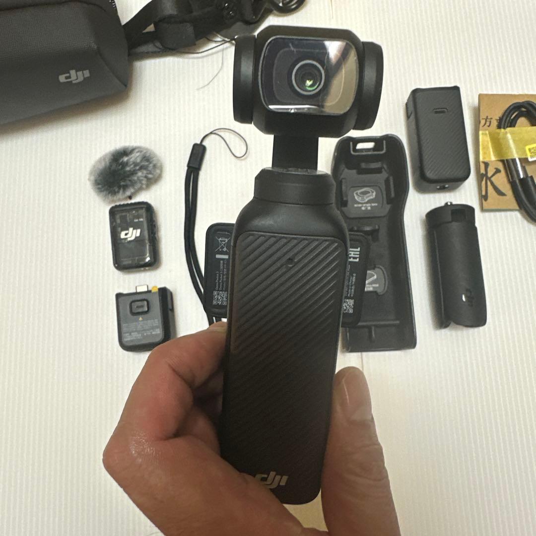 DJI Osmo Pocket3 クリエイターコンボ【SDカード付】