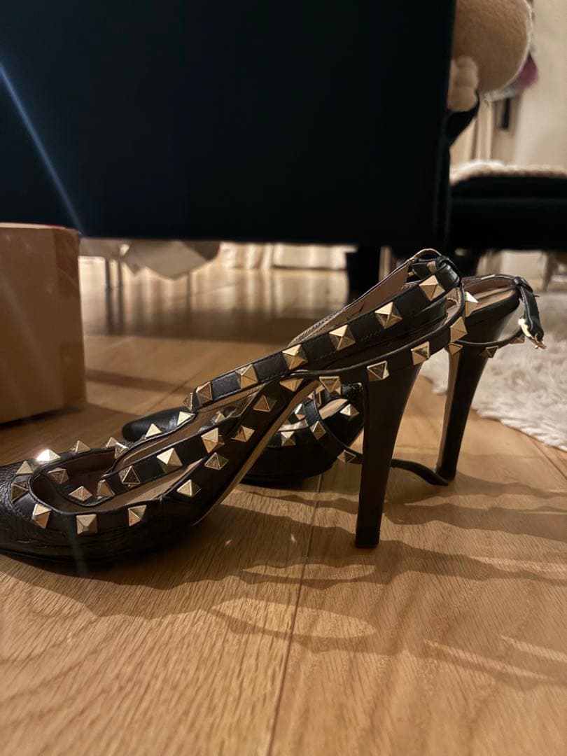 Valentino スタッズ ハイヒール ブラック40