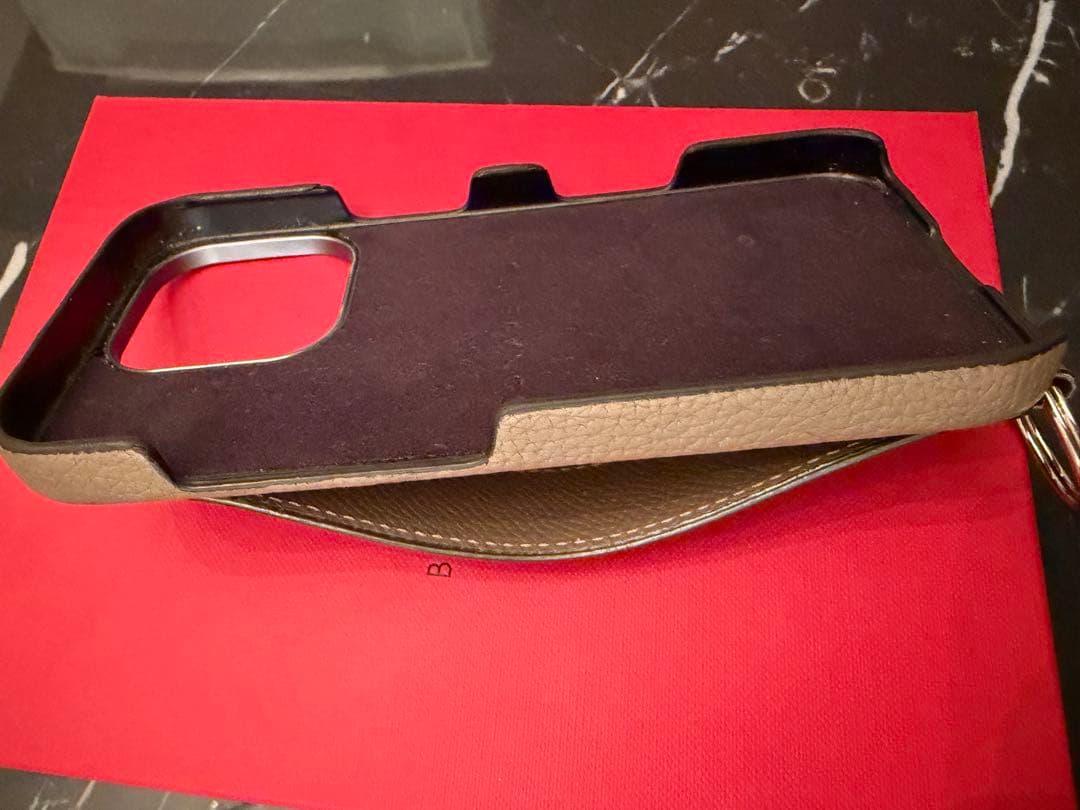 BONAMENTA レザー iPhoneケース