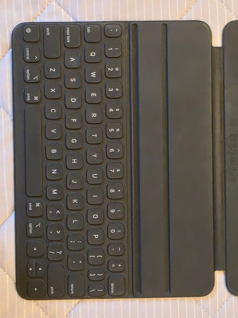 iPad Smart Keyboard Folio 11インチ用/US配列