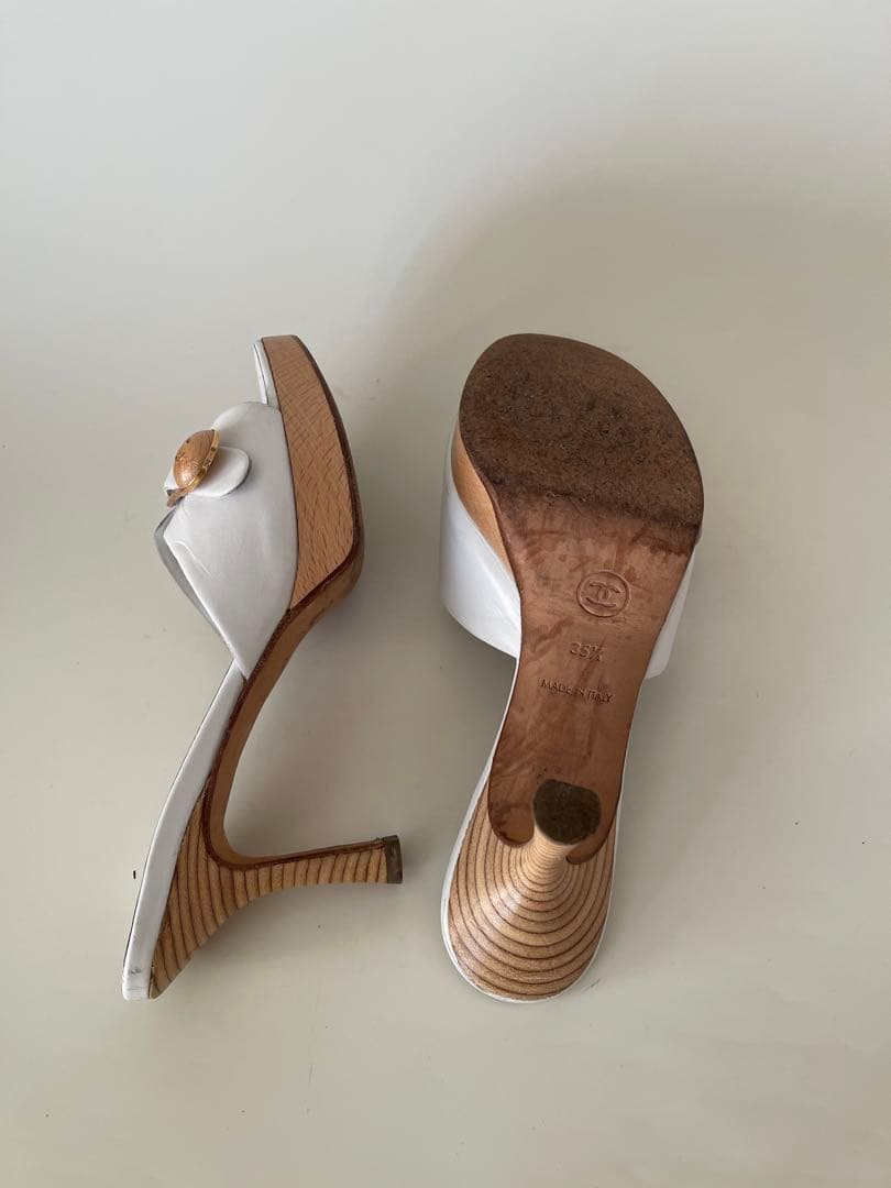 美品正規品Chanelシャネルホワイトサンダルミュール