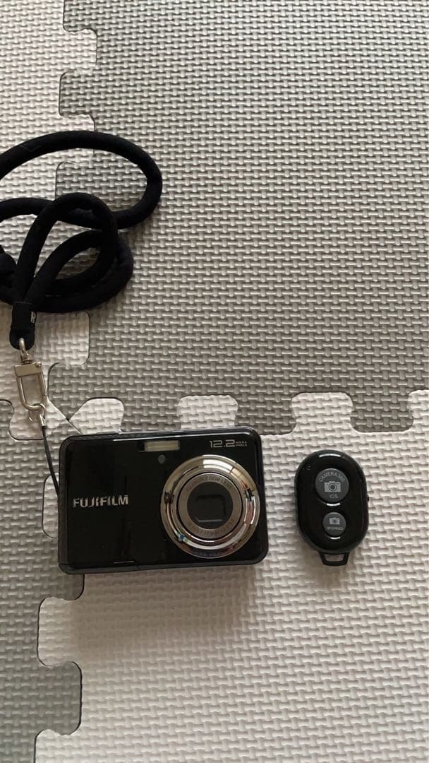 Fujifilm 12.2メガピクセル コンパクトデジタルカメラ