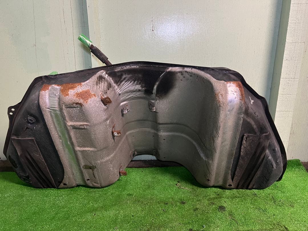 アルテッツァ　 GXE10　フューエルポンプ77020-53011 　燃料タンク