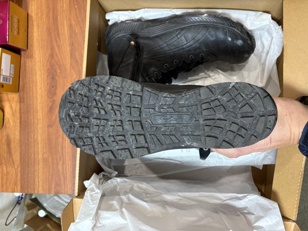 ASICS WINJOB CP405 ブラック 28.0cm