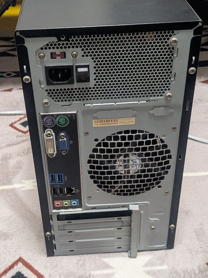 ジャンク　デスクトップPC　i7 2600