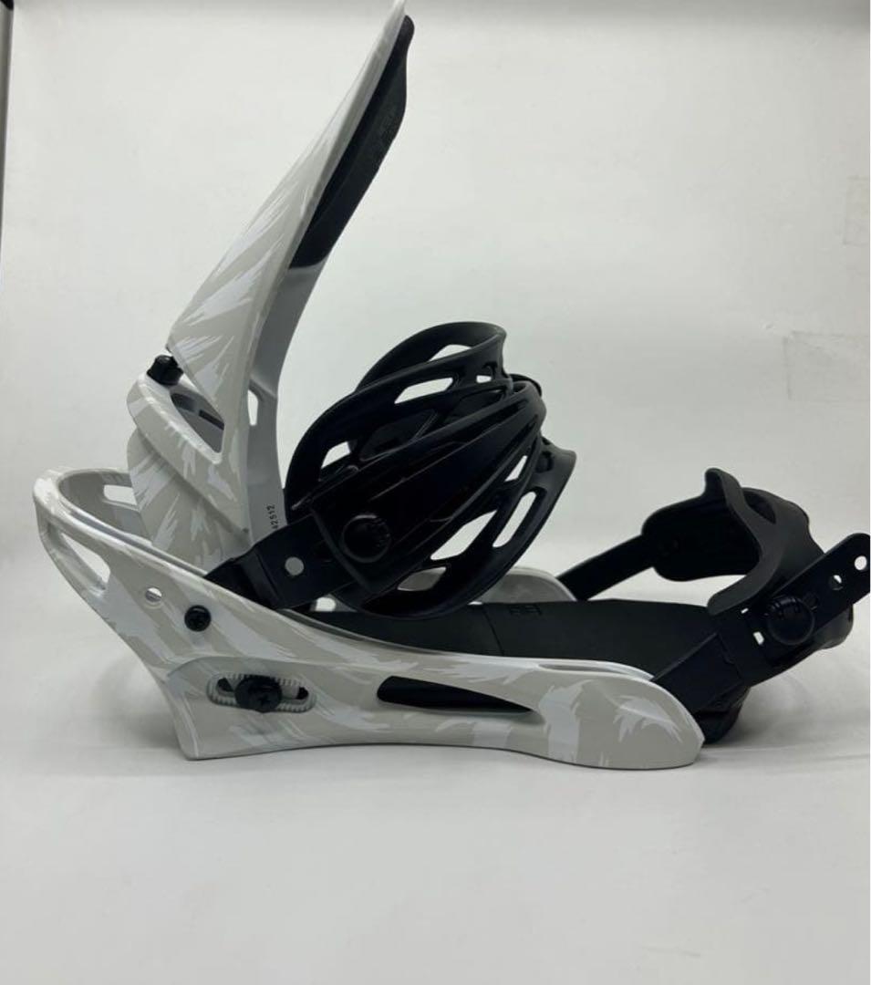 【新品】BURTON CARTEL 24-25モデル　最安値❗️