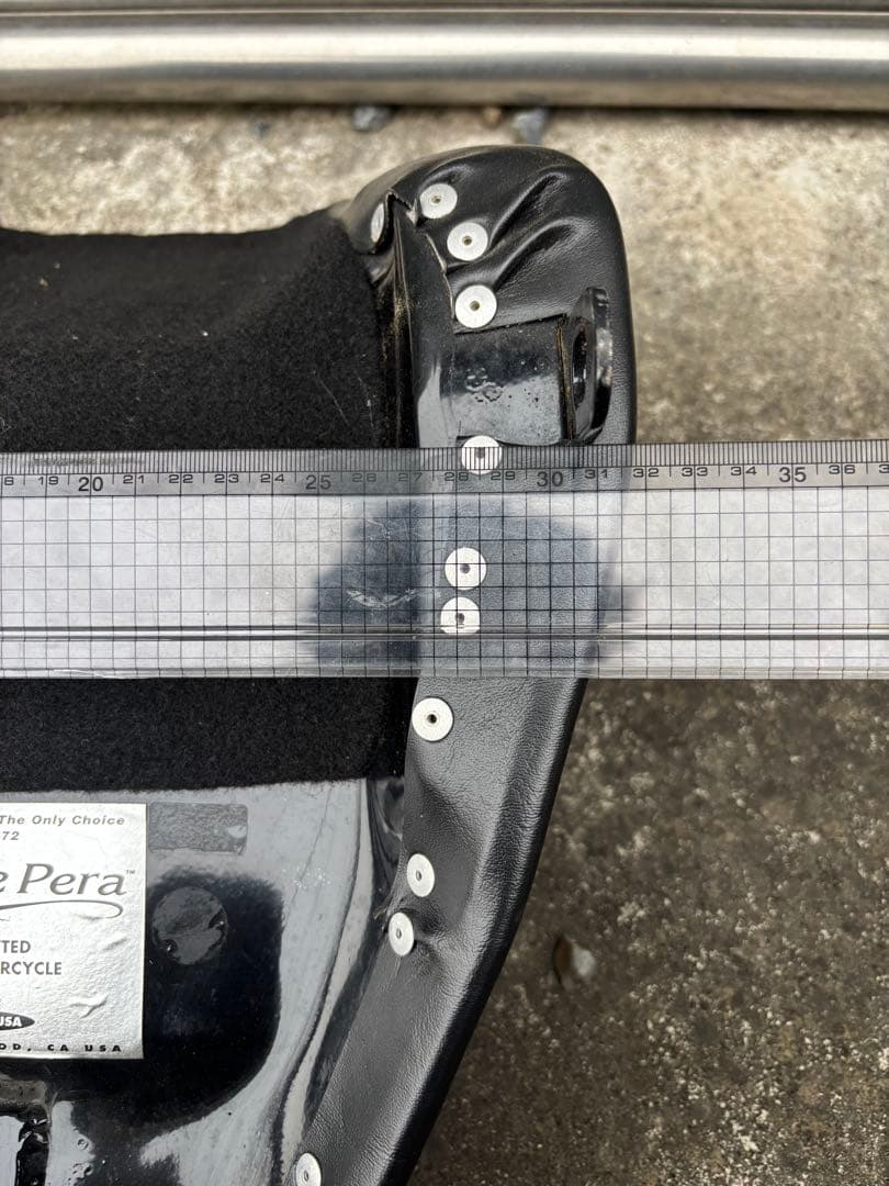 【sale】Le Pera バイクシート USA製